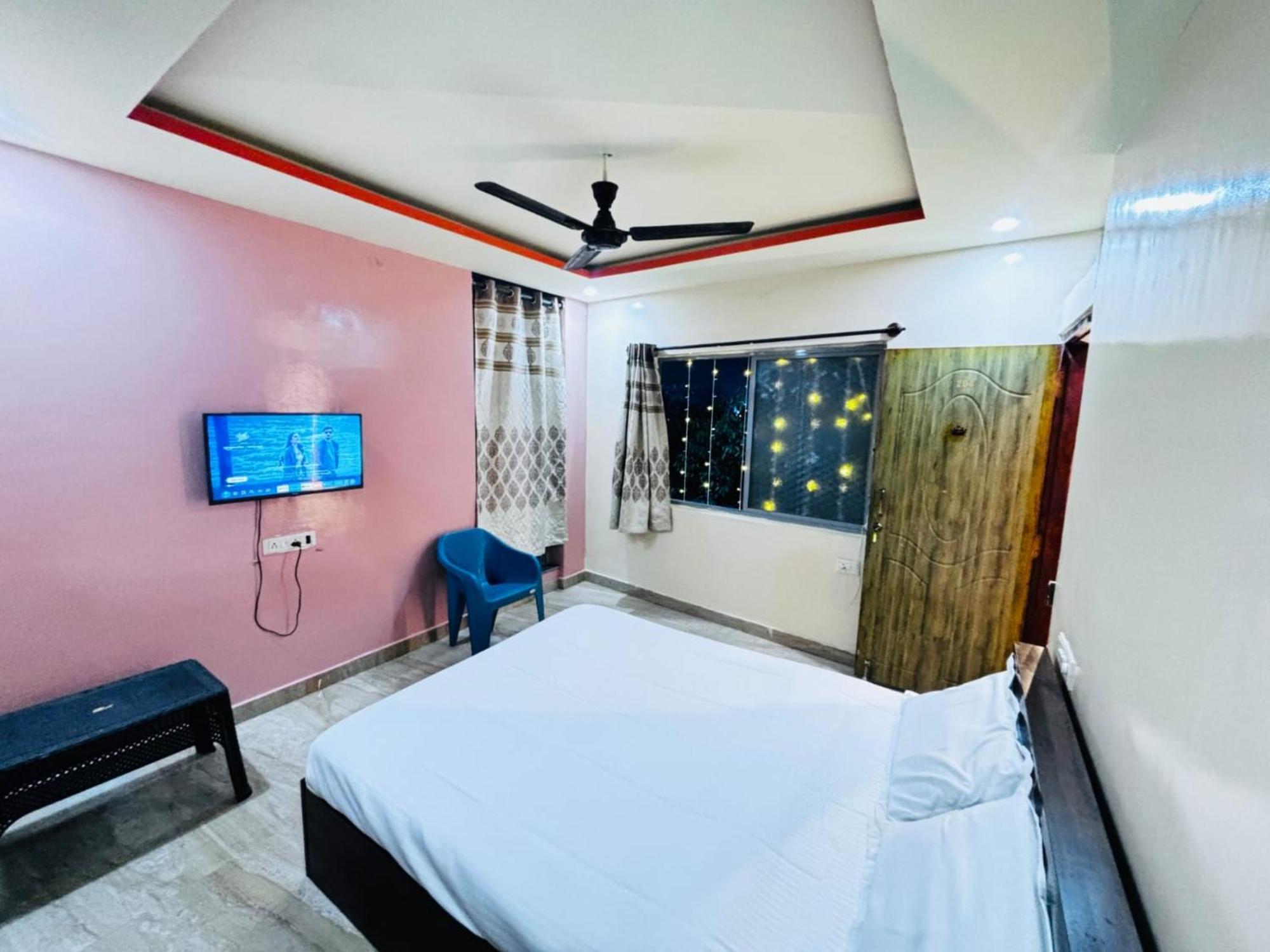 Hotel New Royal Ruby - Electronic City Phase 1 Kammasandra Bagian luar foto