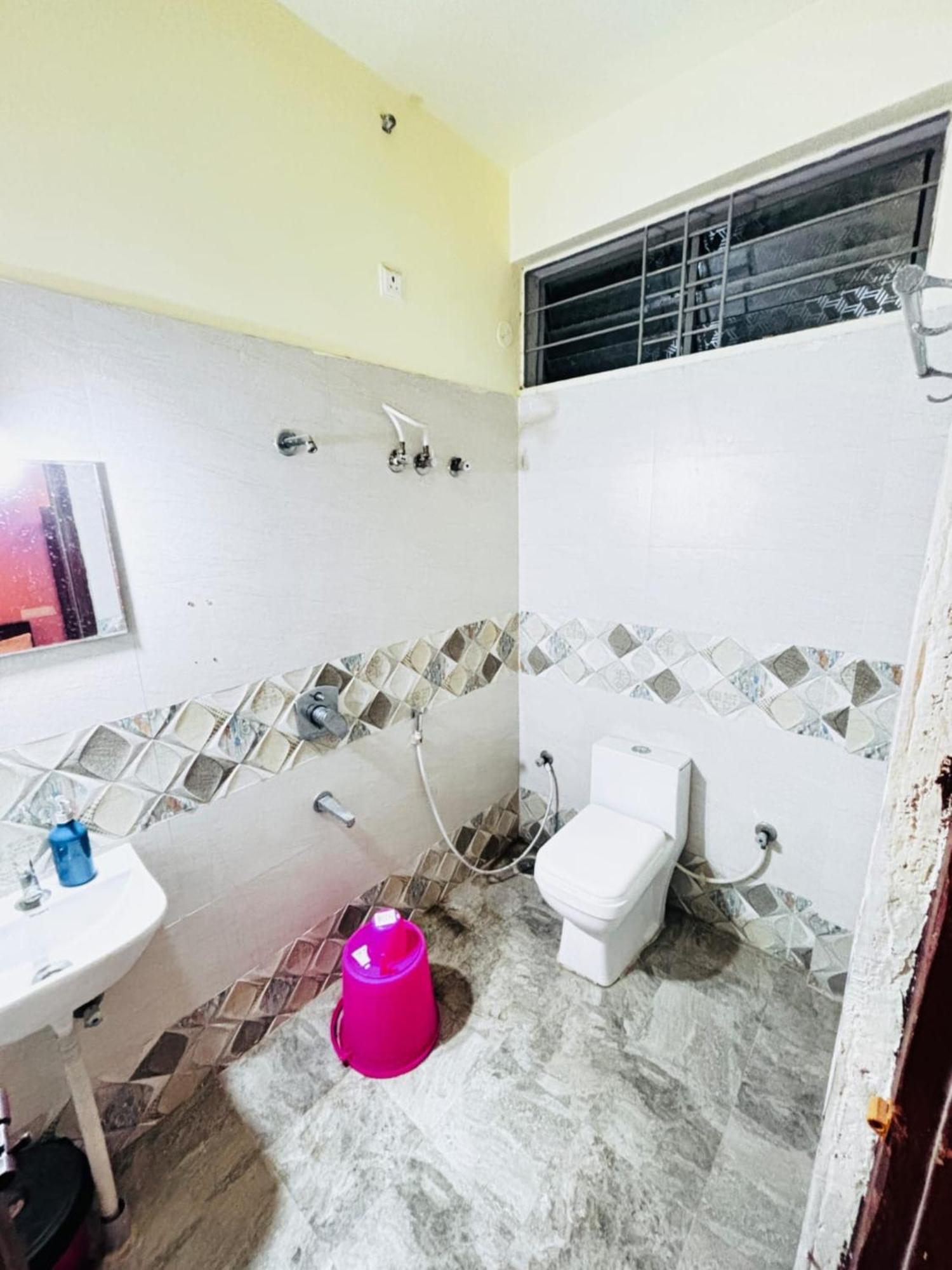 Hotel New Royal Ruby - Electronic City Phase 1 Kammasandra Bagian luar foto