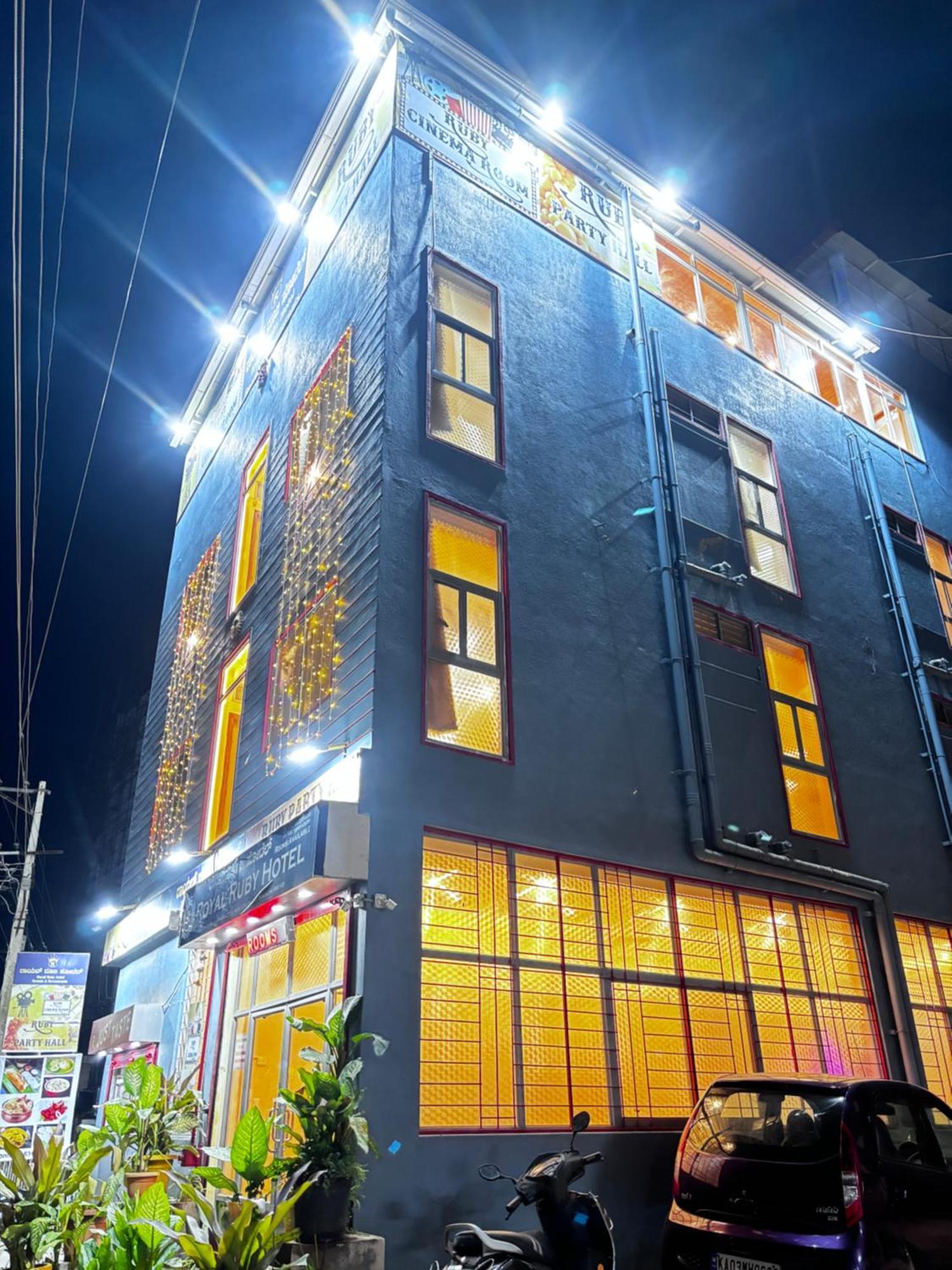 Hotel New Royal Ruby - Electronic City Phase 1 Kammasandra Bagian luar foto